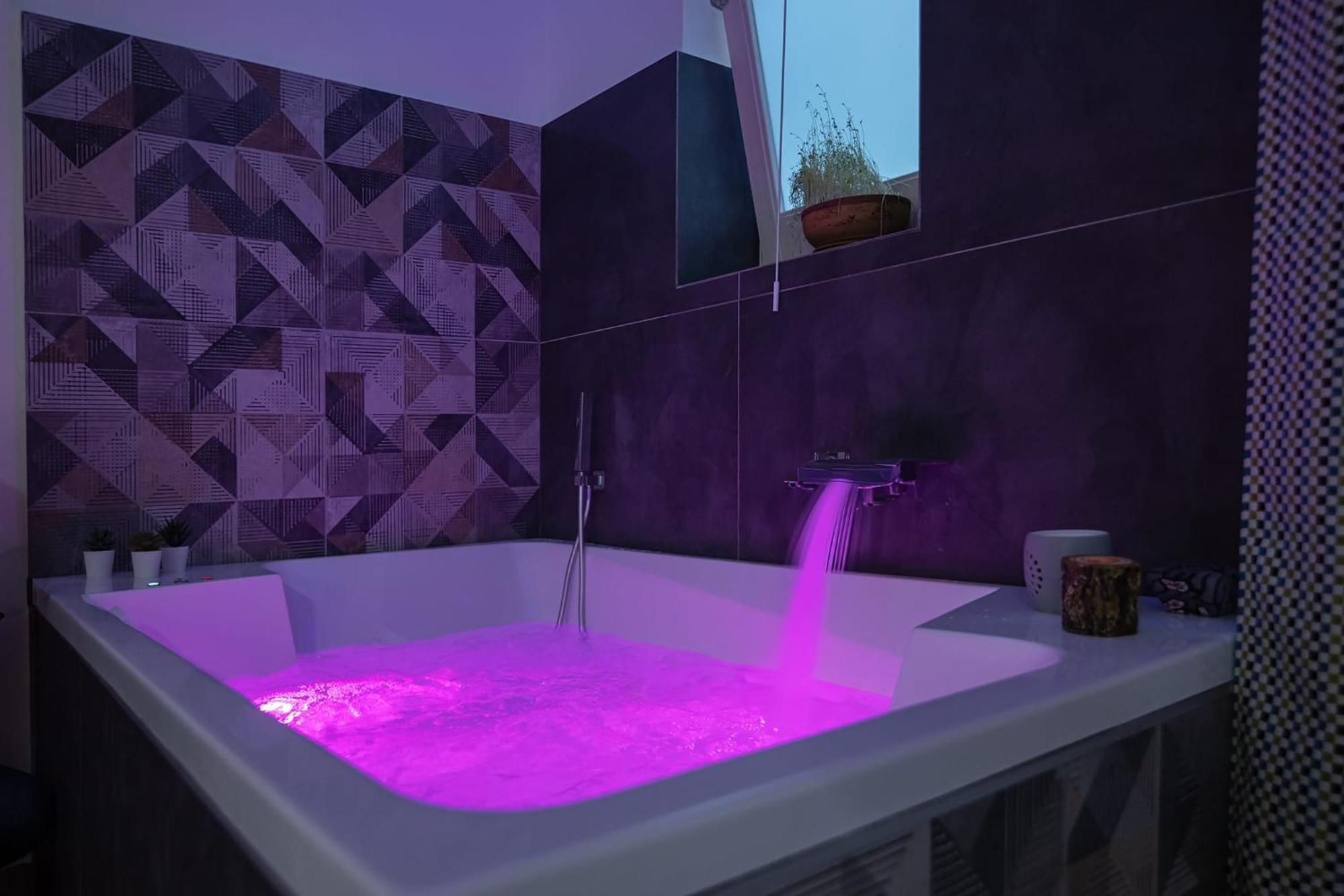 Essenza Suite Siracusa Con Jacuzzi Privata Syracuse Bagian luar foto