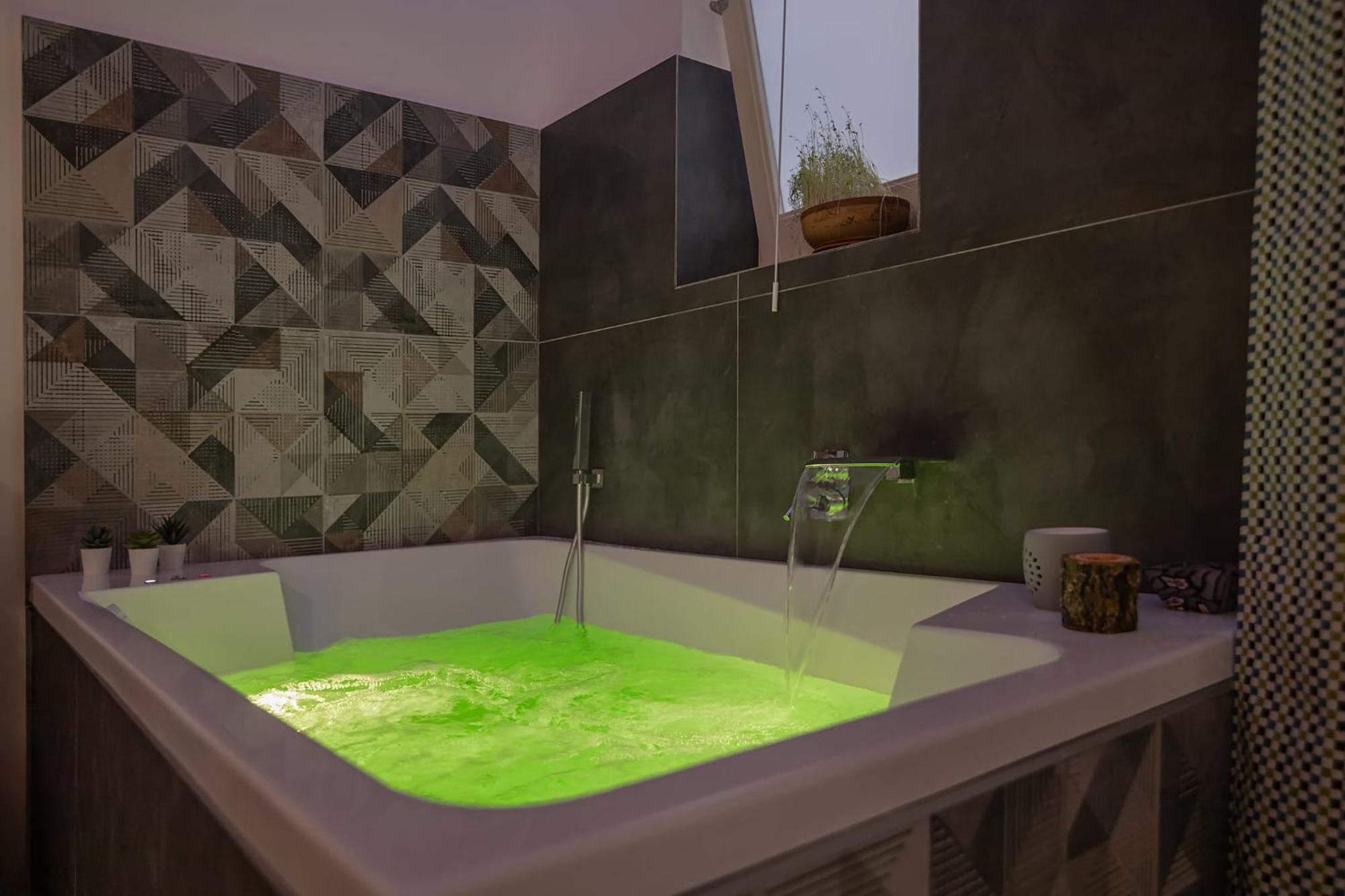 Essenza Suite Siracusa Con Jacuzzi Privata Syracuse Bagian luar foto